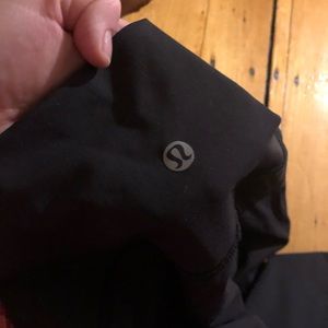 Lulu Lemon High Waisted Leggings- Black Size 12